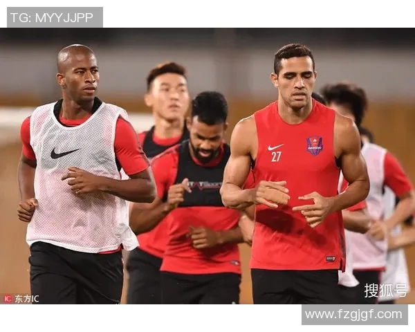 重庆篮球队战术变革引发热议球迷热盼新赛季精彩表现